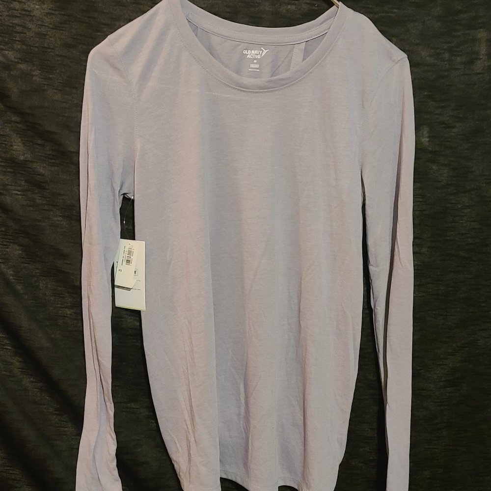 Old Navy active tie back shirt